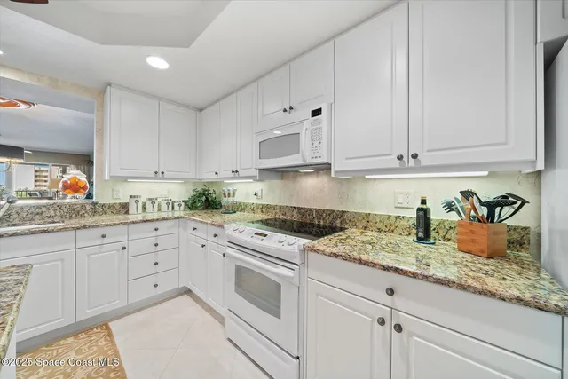 $575,000 | 134 Starboard Lane, Unit 309, Merritt Island, FL 32953