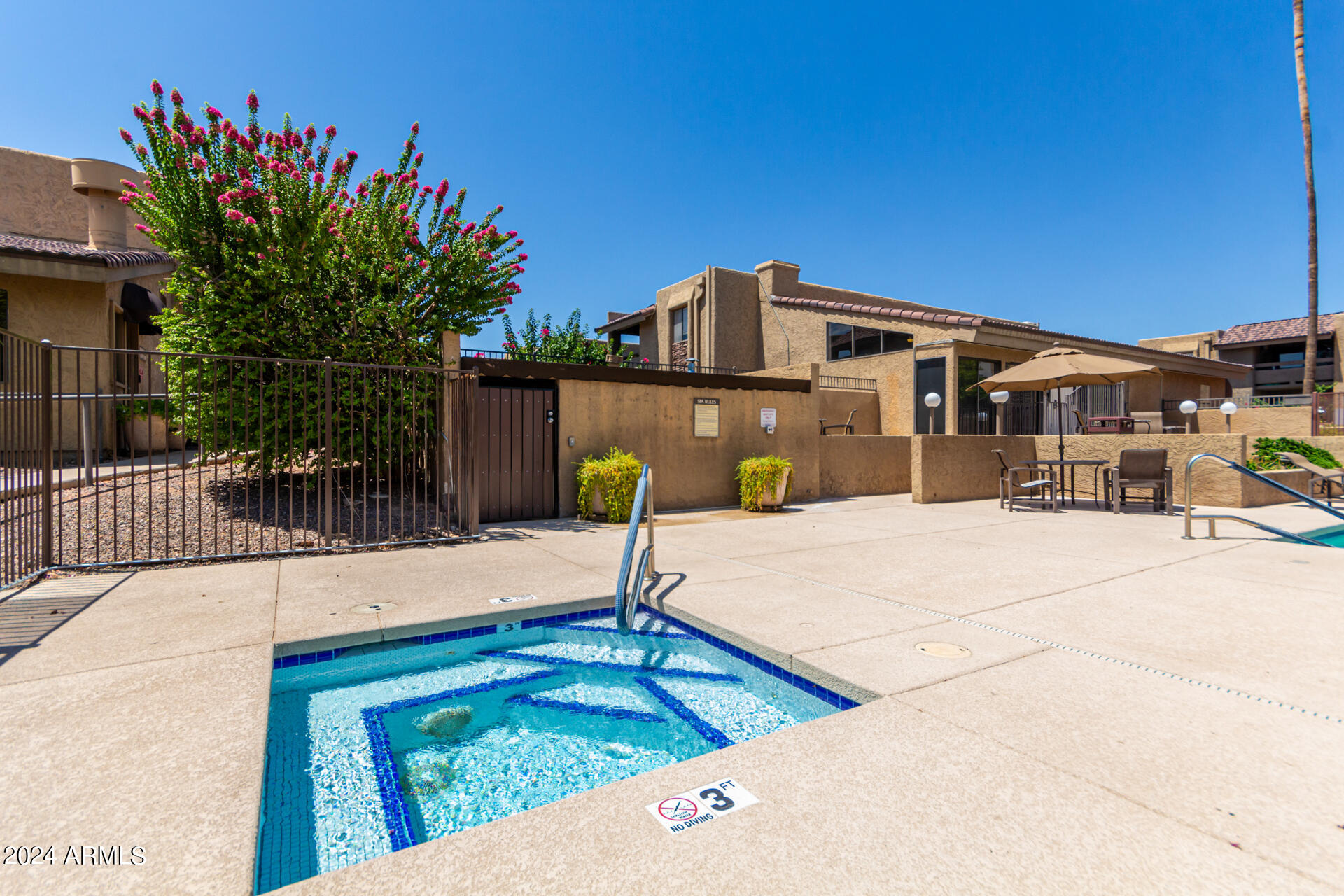 3825 East Camelback Road, Unit 285 Phoenix, AZ 85018 - Photo 12 of 14 0023-24 - Camelback 3825 UNIT 285