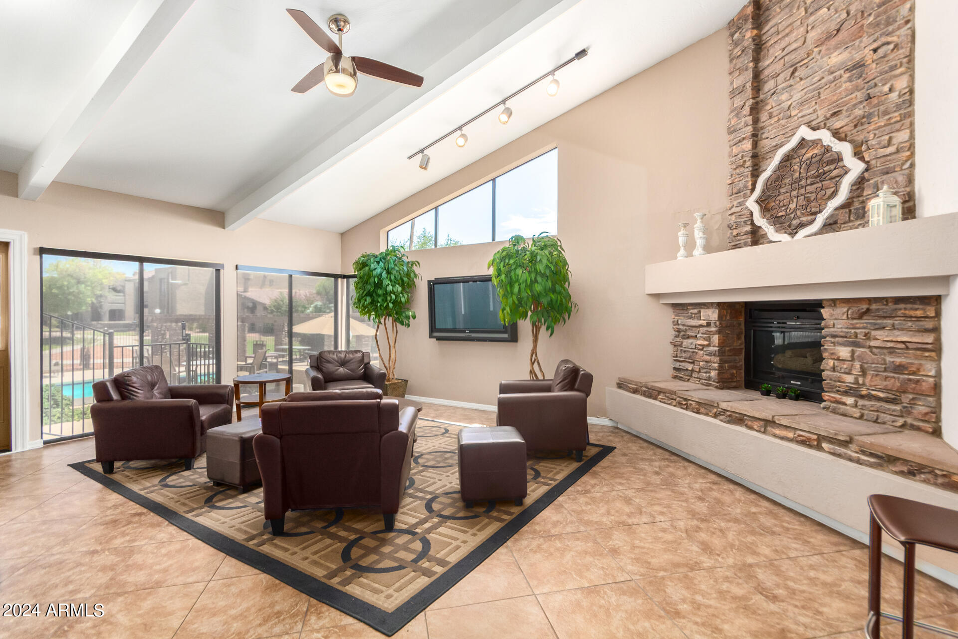 3825 East Camelback Road, Unit 285 Phoenix, AZ 85018 - Photo 8 of 14 Community Party Space
