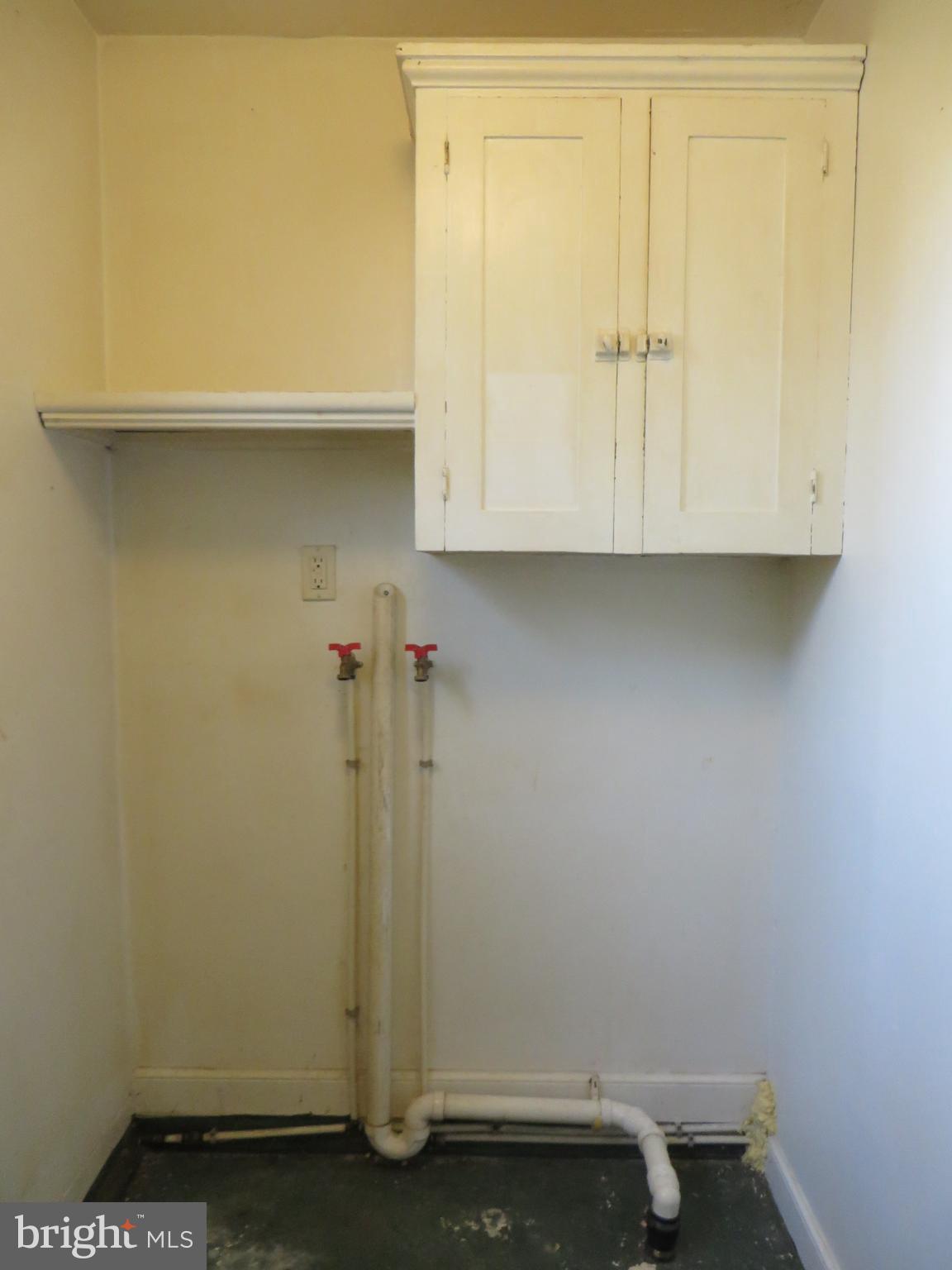 110 Race Street Lititz, PA 17543 - Photo 7 of 25 a view of small space