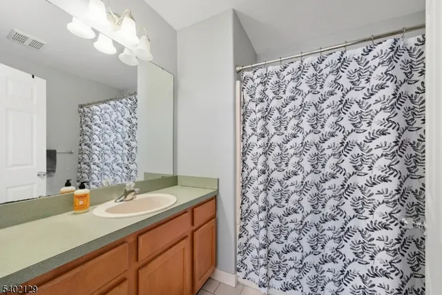 $2,150 | 134 Limerick Lane, Phillipsburg, NJ 08865