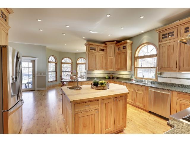 3065 Lake Shore Boulevard Wayzata, MN 55391 - Photo 12 of 18