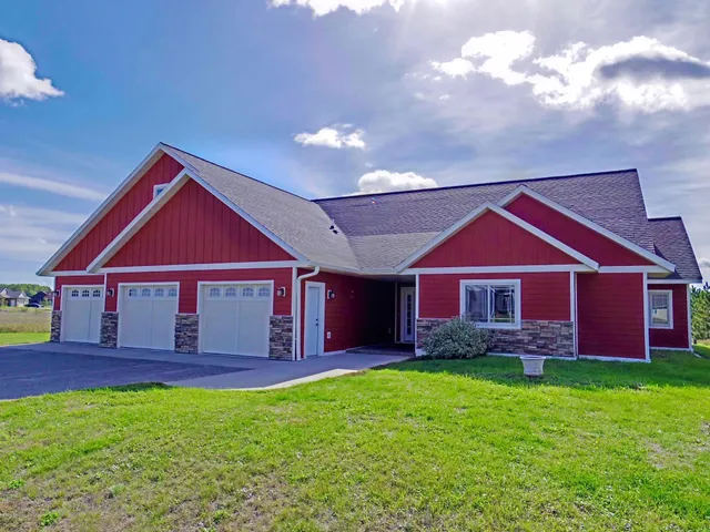 $380,000 | 1320 Whiting Road Northwest, Unit 88, Bemidji, MN 56601