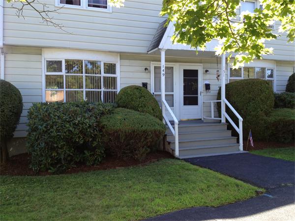 149 Wedgewood Road Worcester, MA 01602 - Photo 3 of 21 Gallery Image 3