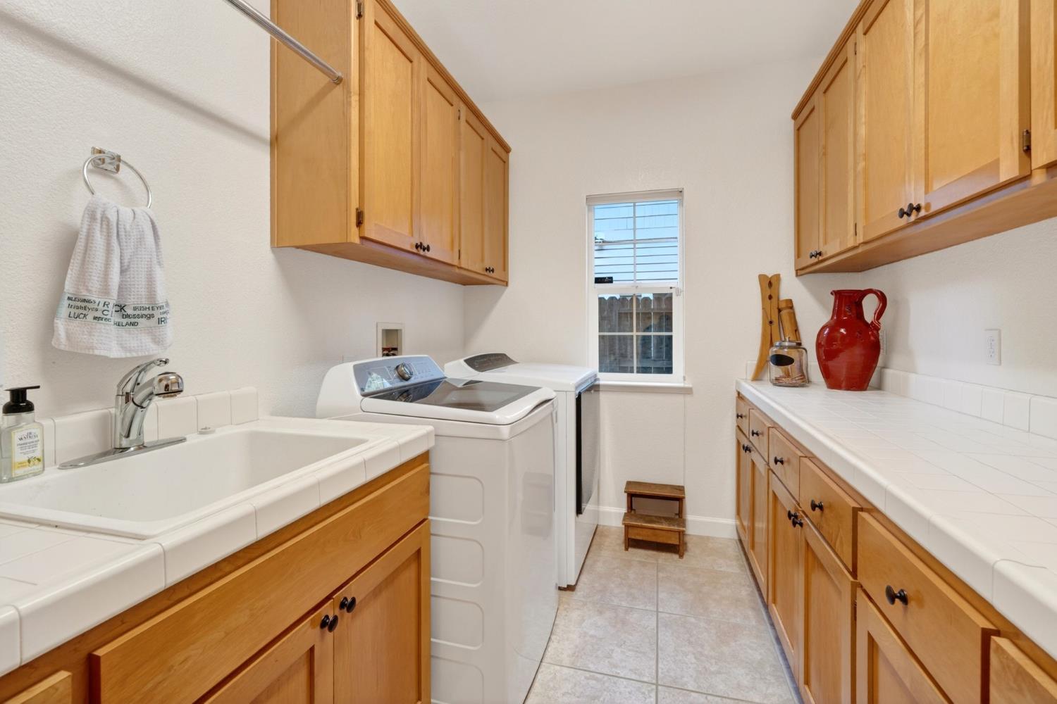 4125 Hackberry Place Davis, CA 95618 - Photo 22 of 50