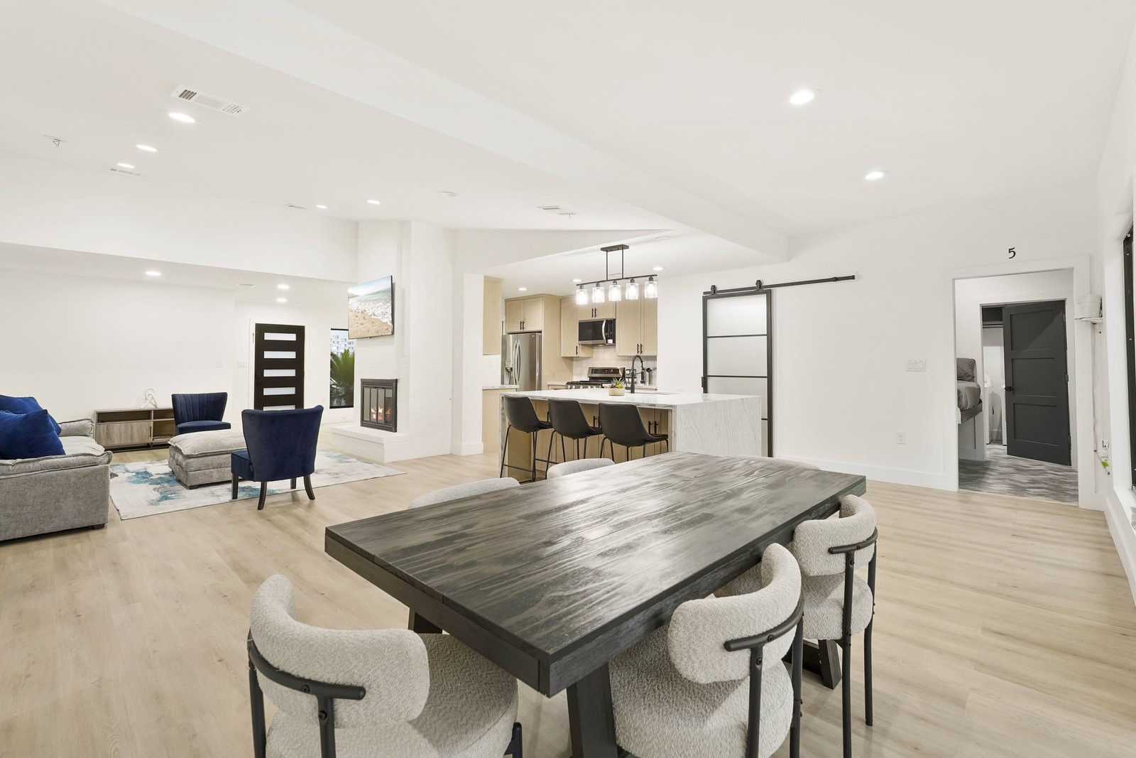 3327 Freshmeadows Drive Houston, TX 77063 - Photo 15 of 35 a view of a dining room with furniture and wooden floor