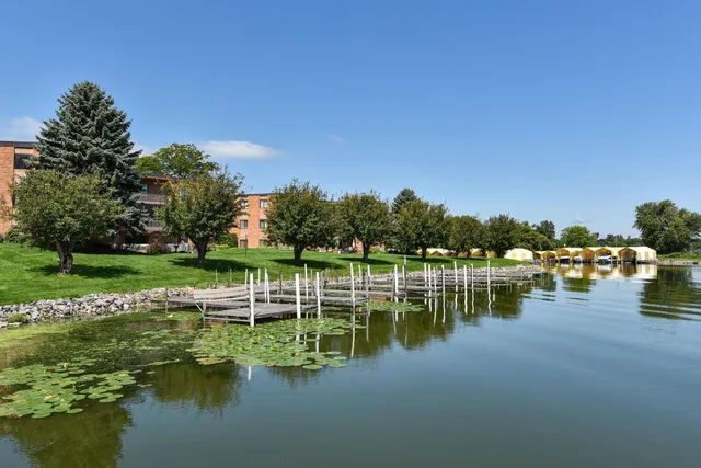 $349,900 | 5440 3 Points Boulevard, Unit 536, Mound, MN 55364