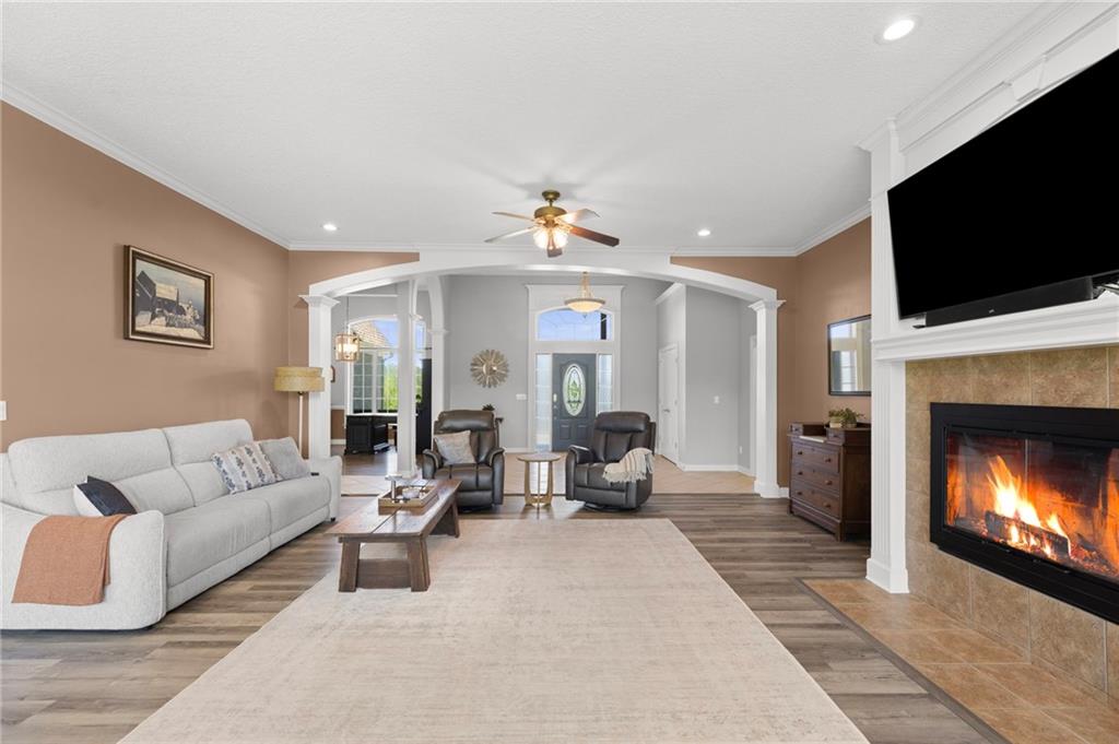 28265 Overbrook Road Paola, KS 66071 - Photo 13 of 70