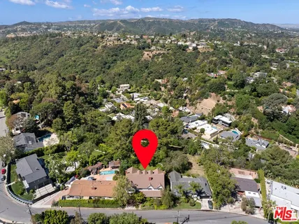 $3,995,000 | 2545 Roscomare Road, Los Angeles, CA 90077