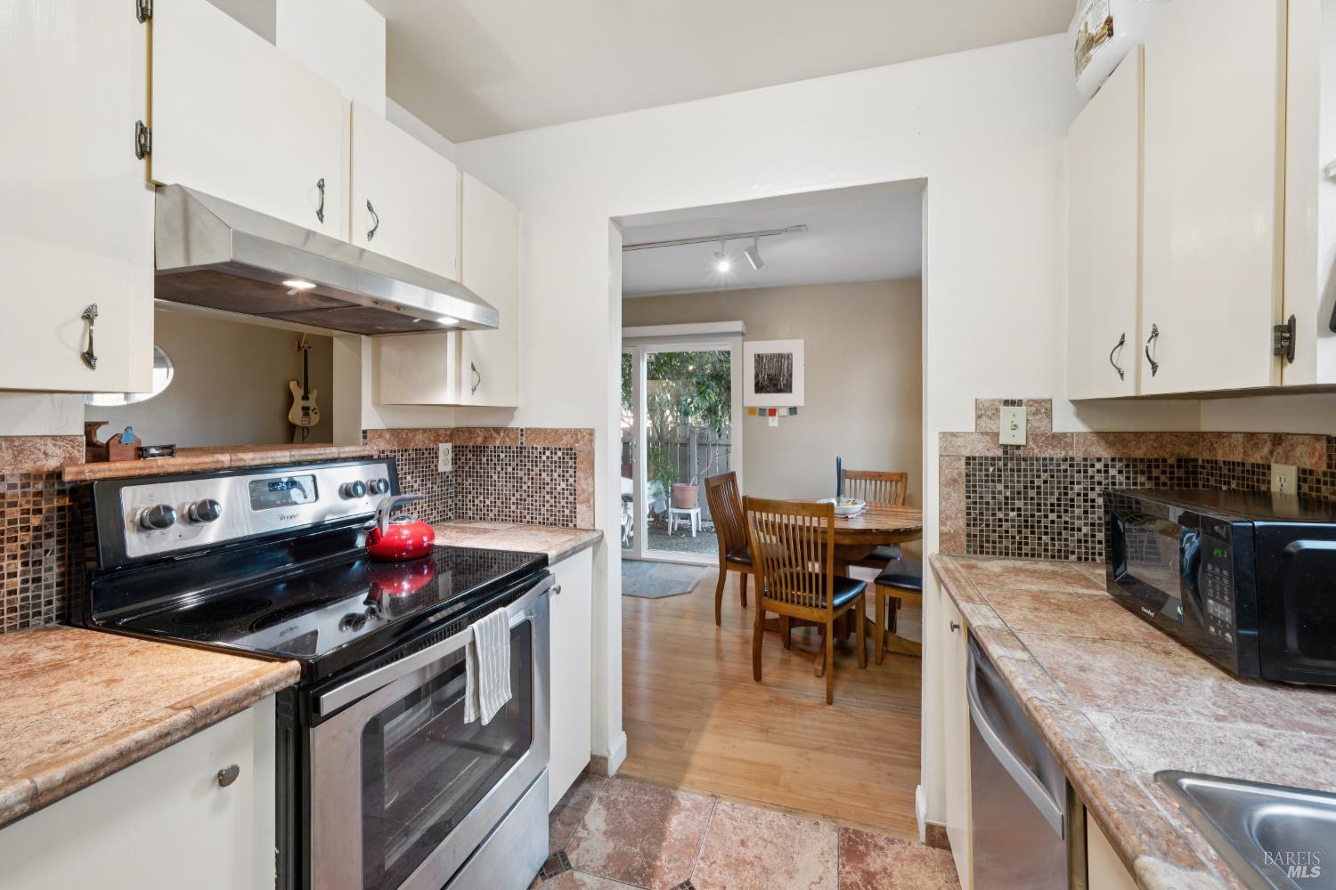 1345 Southwest Boulevard, Unit B Rohnert Park, CA 94928 - Photo 9 of 24