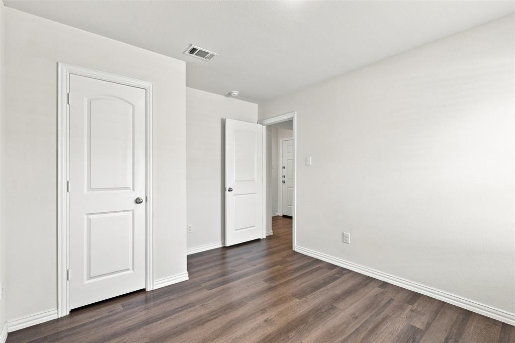 413 East Hull Street Denison, TX 75021 - Photo 14 of 22 Gallery Image 14