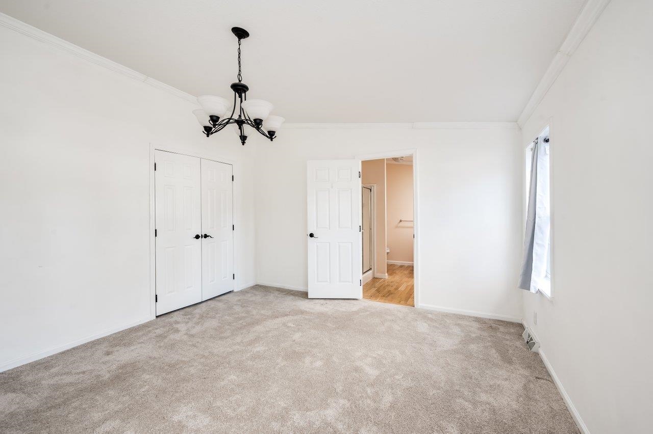 45 Seneca Street Rochester, NH 03867 - Photo 16 of 23