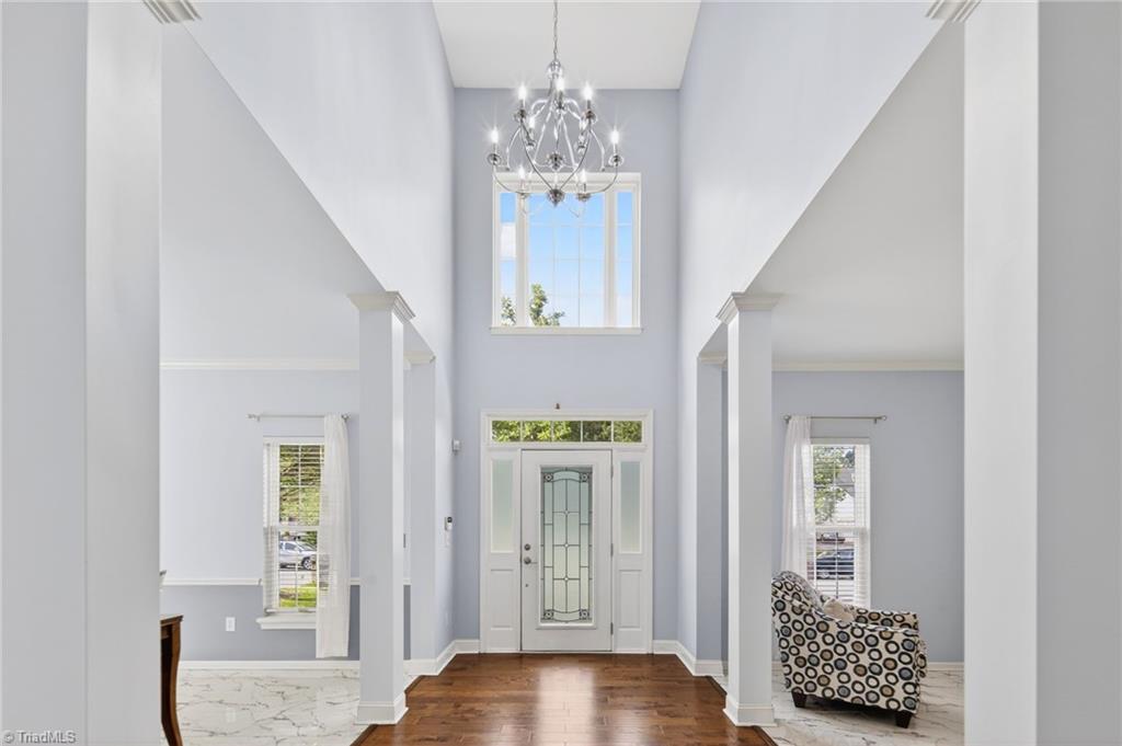 2989 Maple Branch Drive High Point, NC 27265 - Photo 2 of 41 Entryway