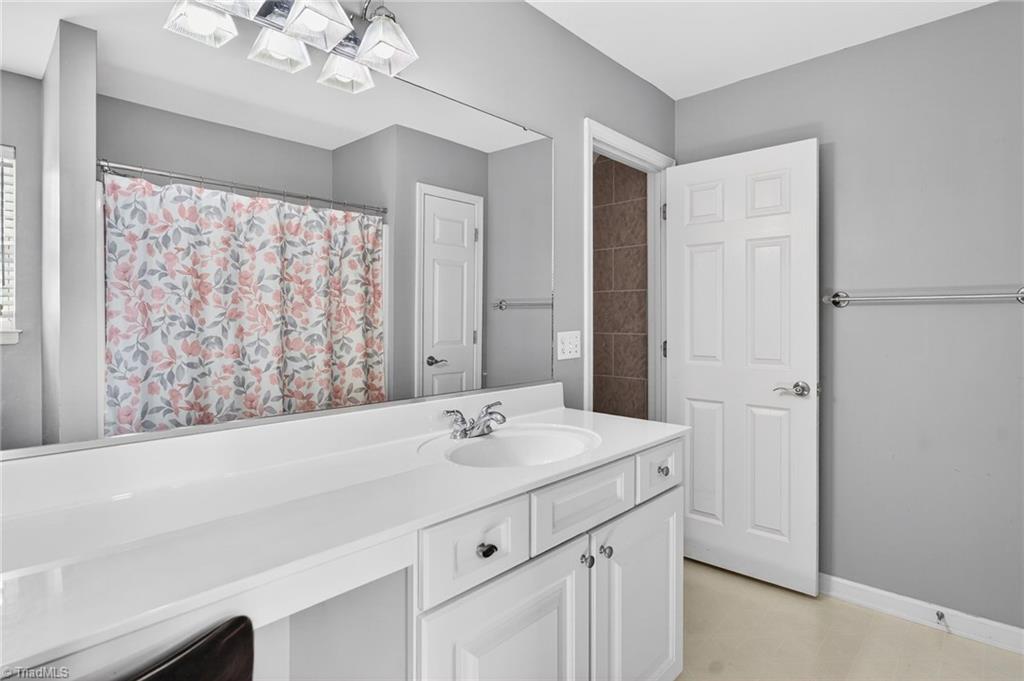 2989 Maple Branch Drive High Point, NC 27265 - Photo 30 of 41