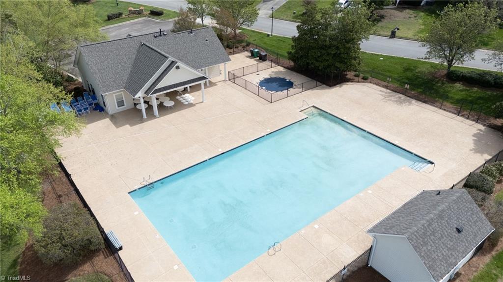 2989 Maple Branch Drive High Point, NC 27265 - Photo 39 of 41