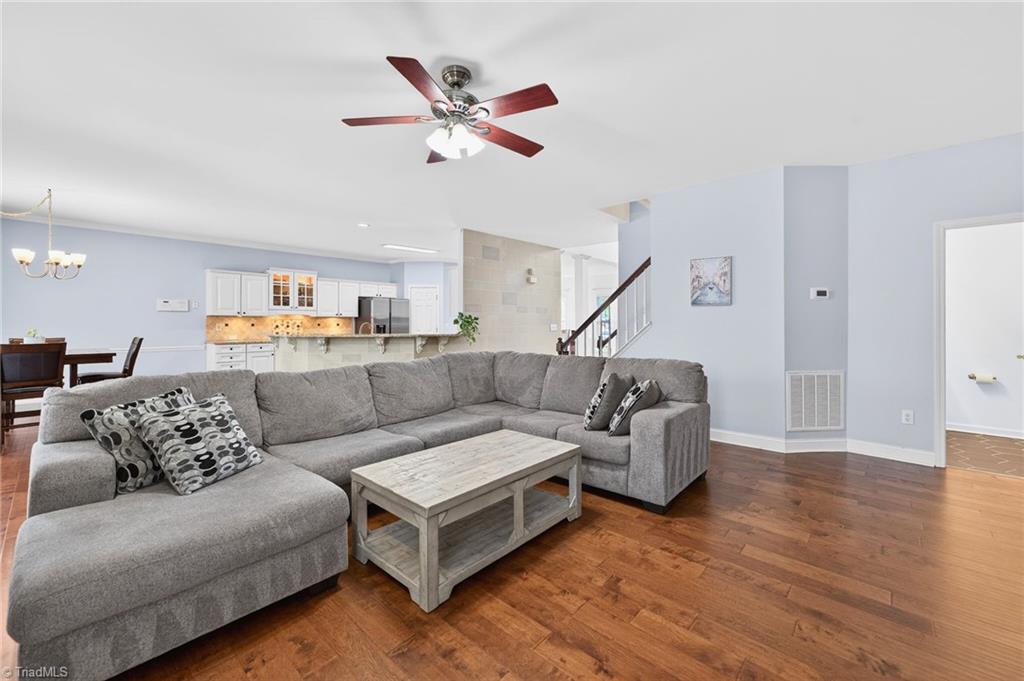 2989 Maple Branch Drive High Point, NC 27265 - Photo 9 of 41