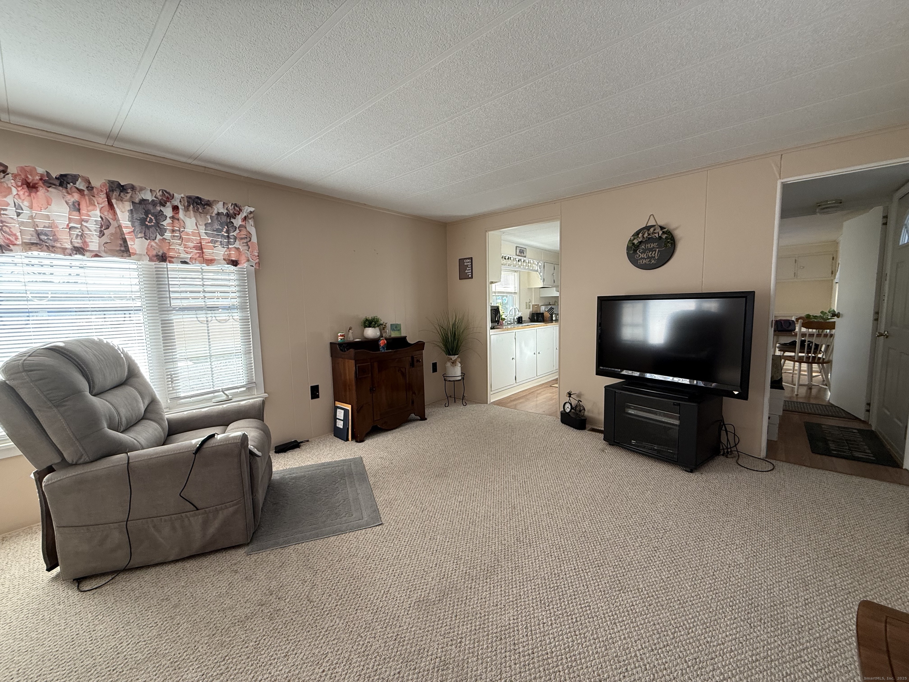 10 Highland Drive Thompson, CT 06262 - Photo 12 of 26