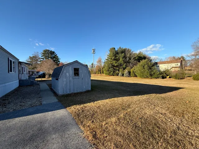 $139,900 | 10 Highland Drive, Thompson, CT 06262