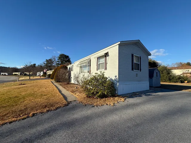 $139,900 | 10 Highland Drive, Thompson, CT 06262
