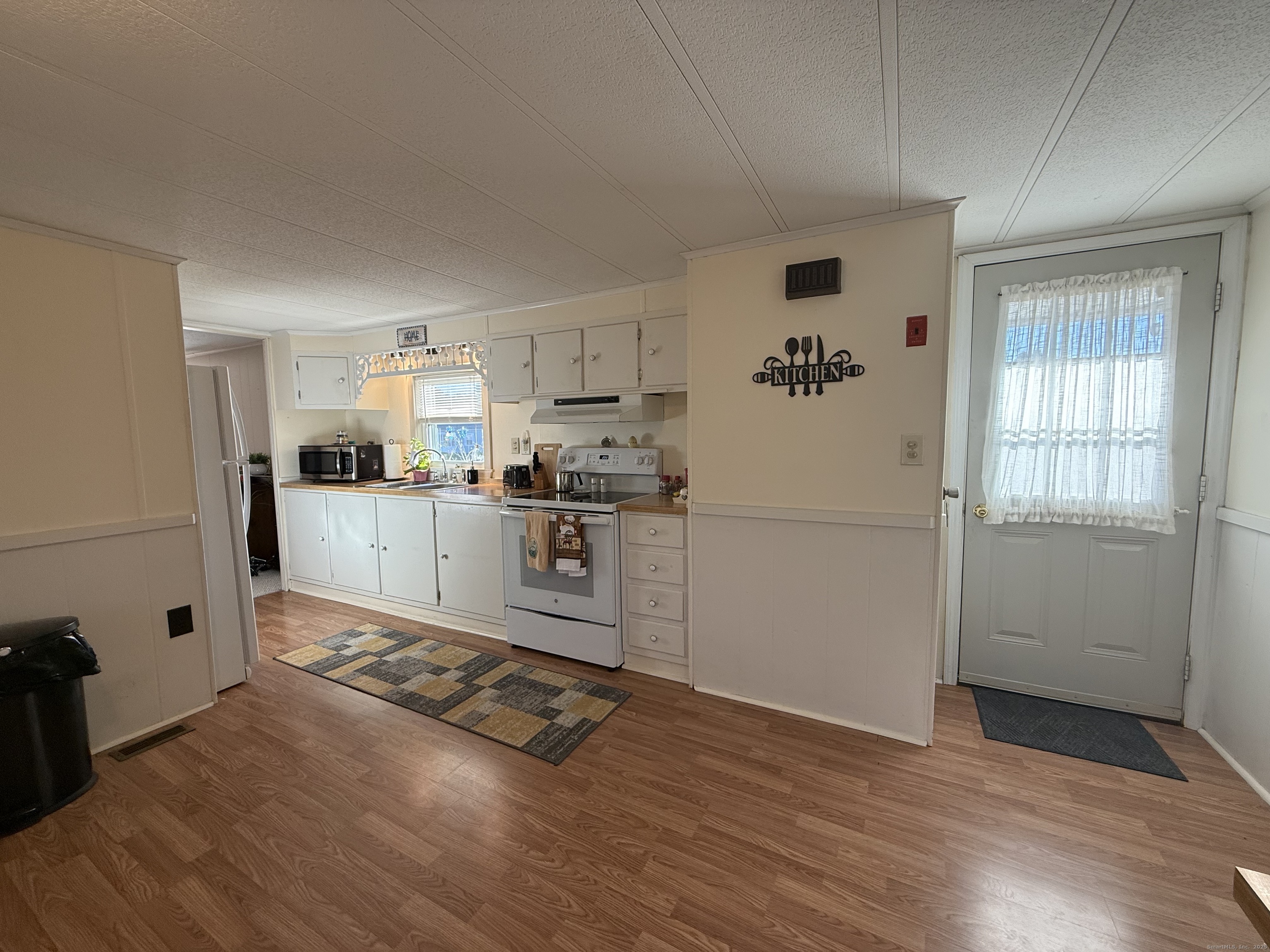 10 Highland Drive Thompson, CT 06262 - Photo 10 of 26