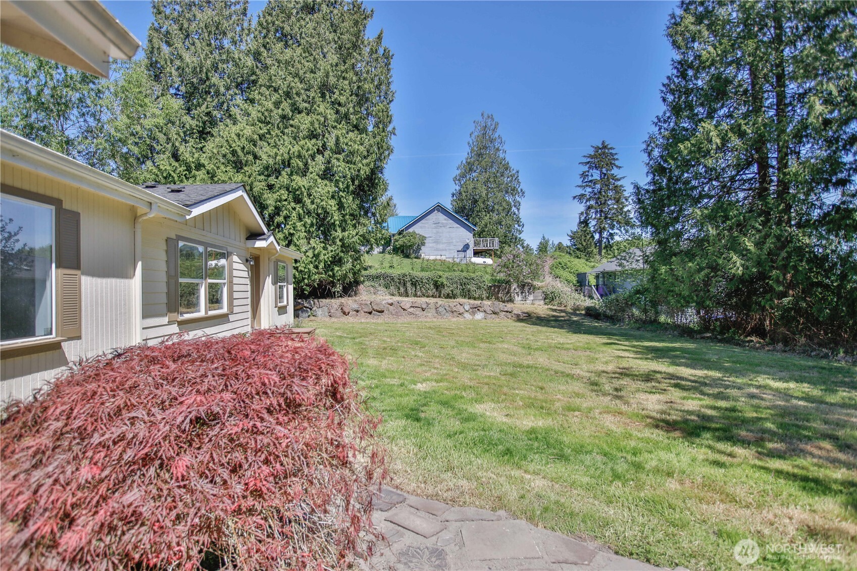 4717 Hansen Drive Clinton, WA 98236 - Photo 14 of 24