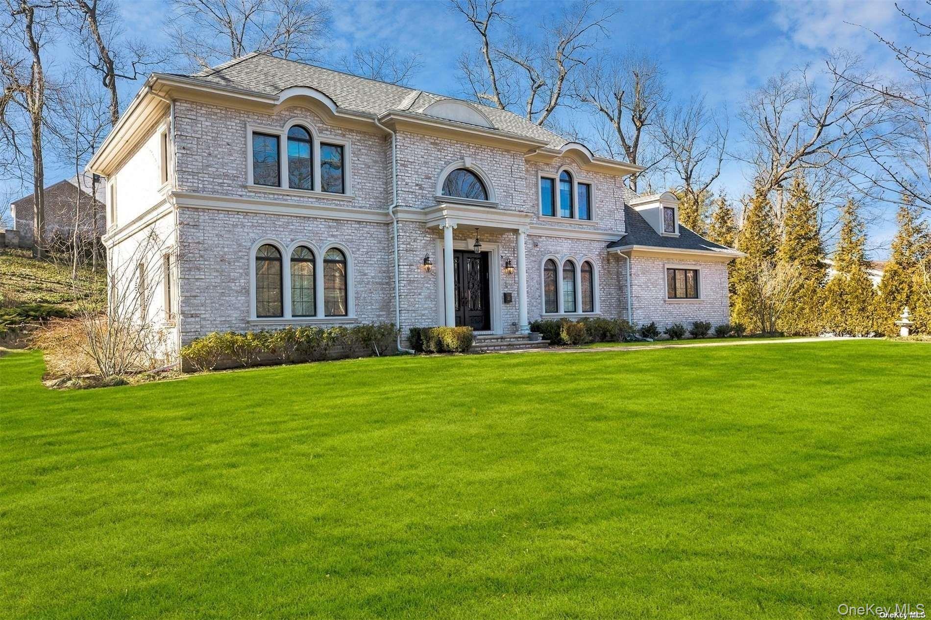 26 Spring Lane Great Neck, NY 11024 - Photo 1 of 20