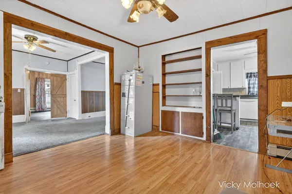 $199,900 | 521 West Court Street, Hastings, MI 49058