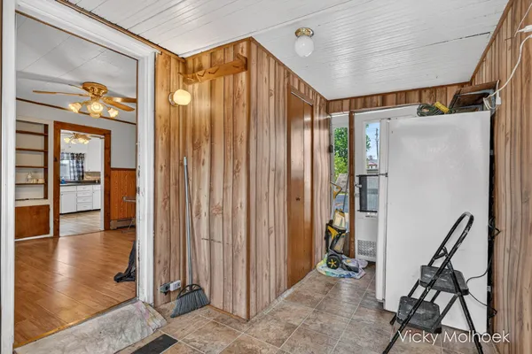 $199,900 | 521 West Court Street, Hastings, MI 49058