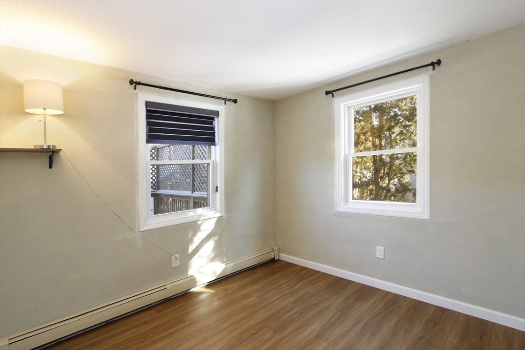 29 Wenonah Road Wareham, MA 02532 - Photo 13 of 30