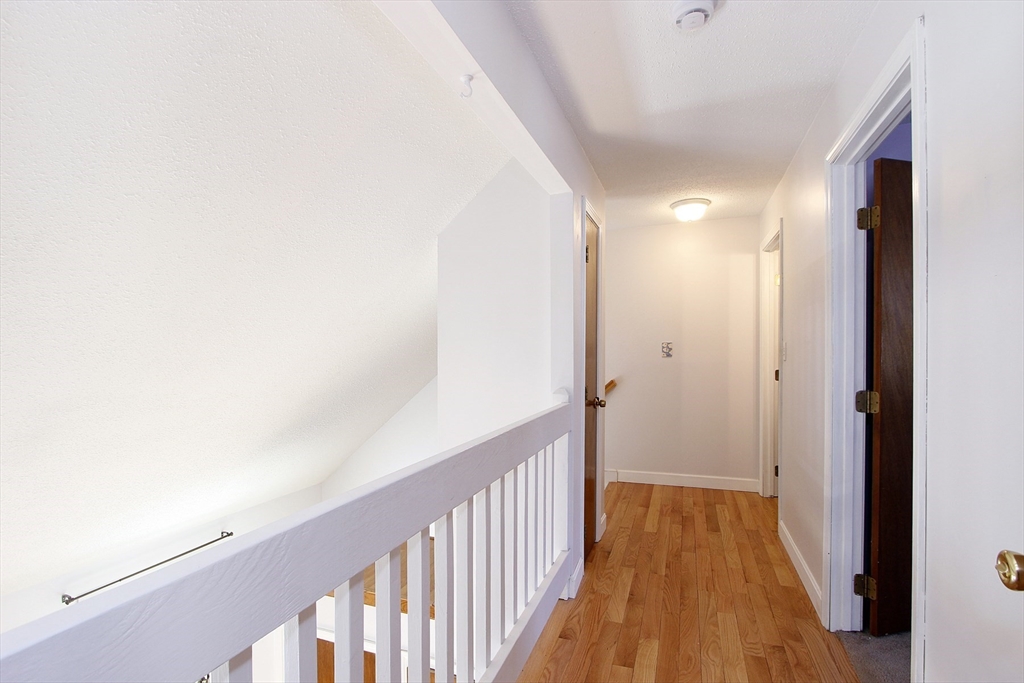 29 Wenonah Road Wareham, MA 02532 - Photo 17 of 30