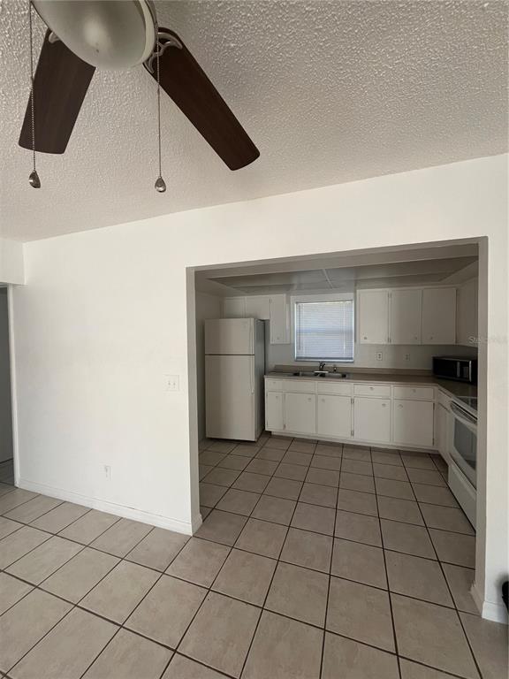 617 Southeast 47th Street, Unit 7 Cape Coral, FL 33904 - Photo 4 of 7