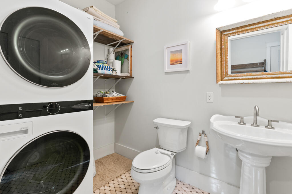 309 Blanchard Road Cumberland, ME 04021 - Photo 9 of 25 DSC09318