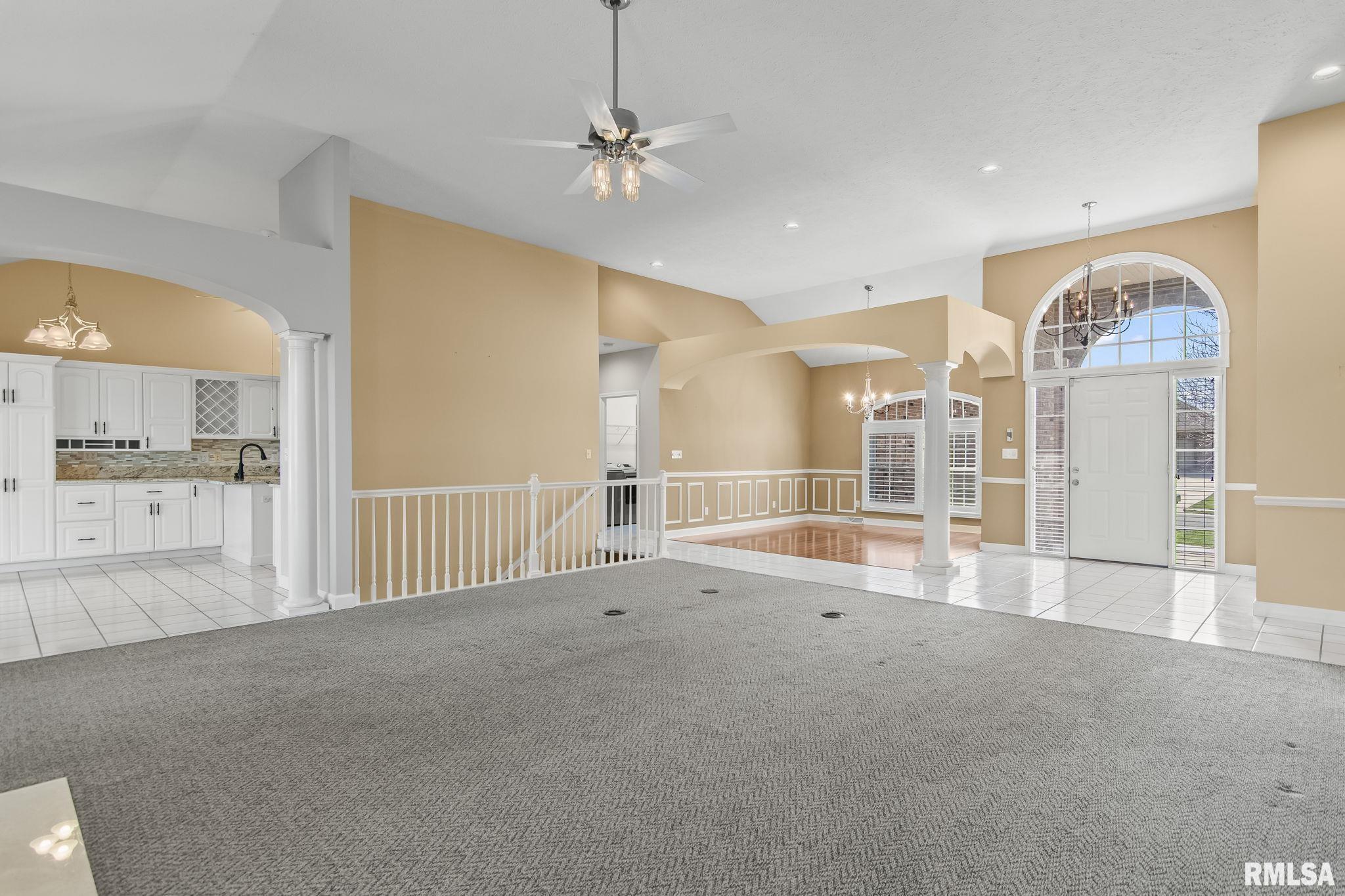6600 Carlisle Bend Springfield, IL 62711 - Photo 6 of 47