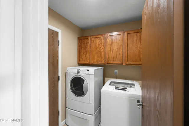 $639,000 | 2900 North Saddleback Way, Unit 9, Flagstaff, AZ 86004