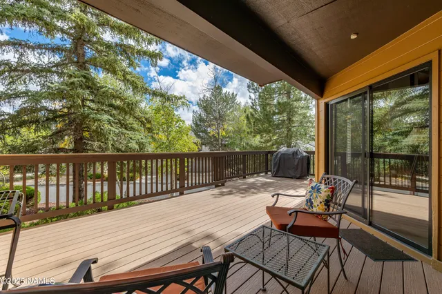 $639,000 | 2900 North Saddleback Way, Unit 9, Flagstaff, AZ 86004
