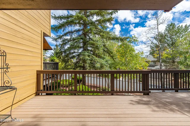 $639,000 | 2900 North Saddleback Way, Unit 9, Flagstaff, AZ 86004