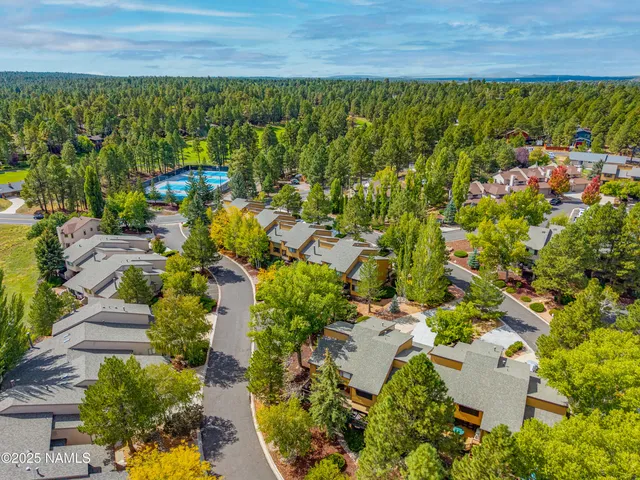 $639,000 | 2900 North Saddleback Way, Unit 9, Flagstaff, AZ 86004
