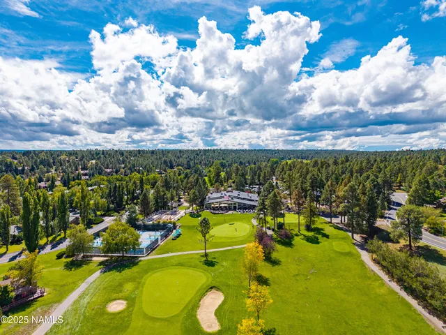 $639,000 | 2900 North Saddleback Way, Unit 9, Flagstaff, AZ 86004