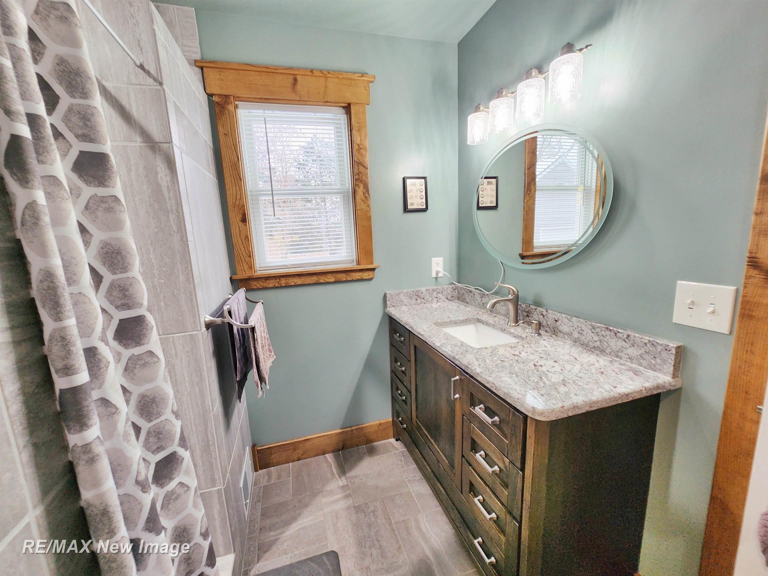 7470 State Road Saginaw, MI 48609 - Photo 18 of 76 50194292-80992362-e1f9-4716-9aa9-d0ac502f7d6f.JPG