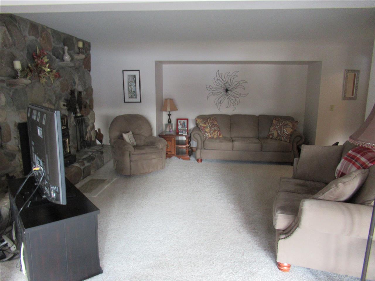 7137 Gillette Road Flushing, MI 48433 - Photo 19 of 47 50035426-18.JPG