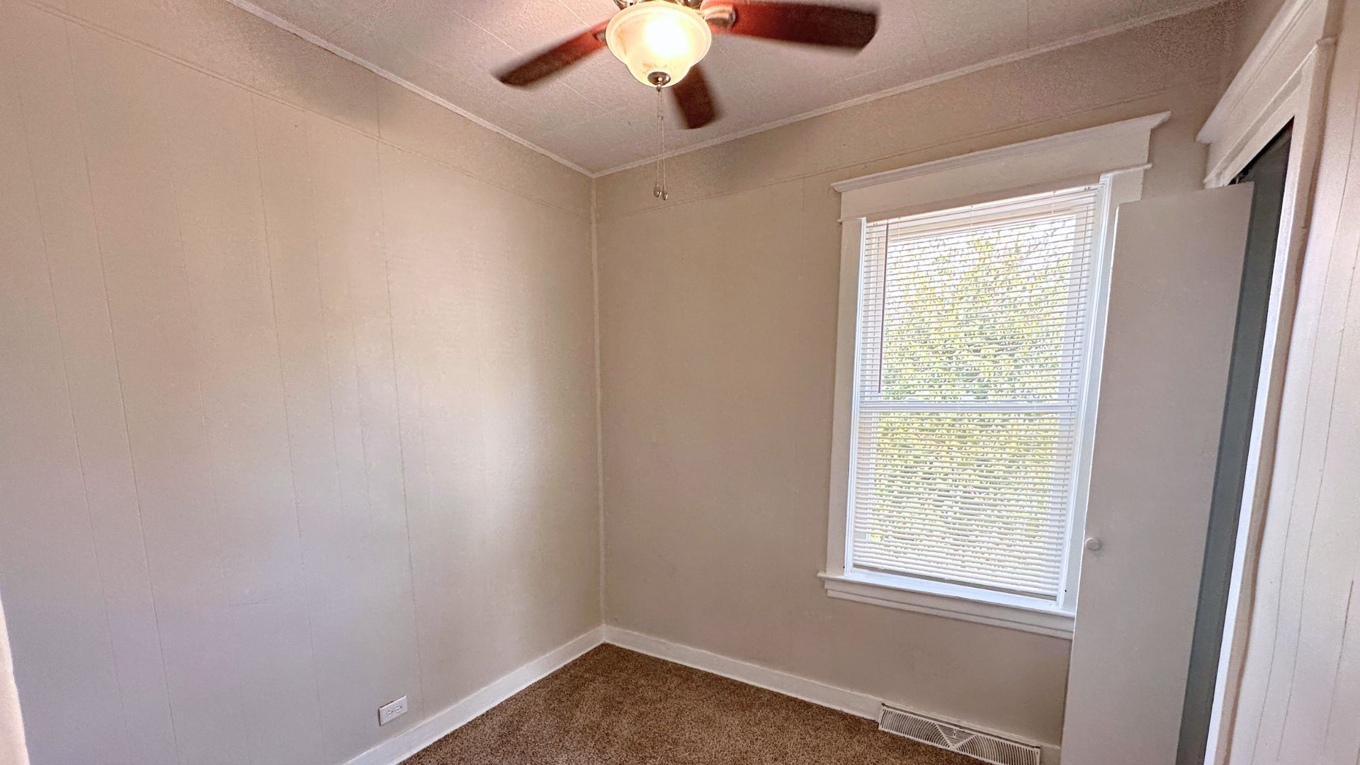 3728 Chicago Road Steger, IL 60475 - Photo 4 of 18