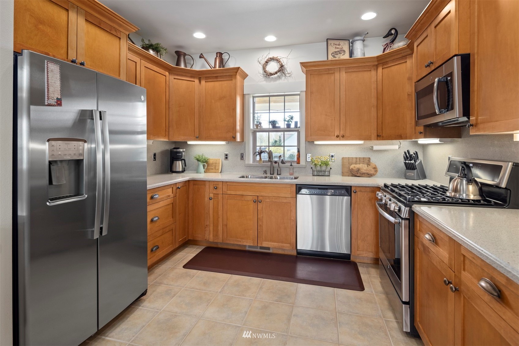 3598 Brown Road Ferndale, WA 98248 - Photo 10 of 40 Gallery Image 10