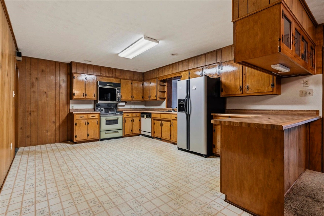 7959 Russellville Road Bowling Green, KY 42101 - Photo 6 of 27 Gallery Image 6