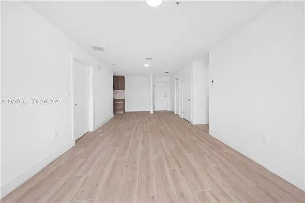 $2,800 | 32 Northwest 14th Avenue, Unit 1, Miami, FL 33125
