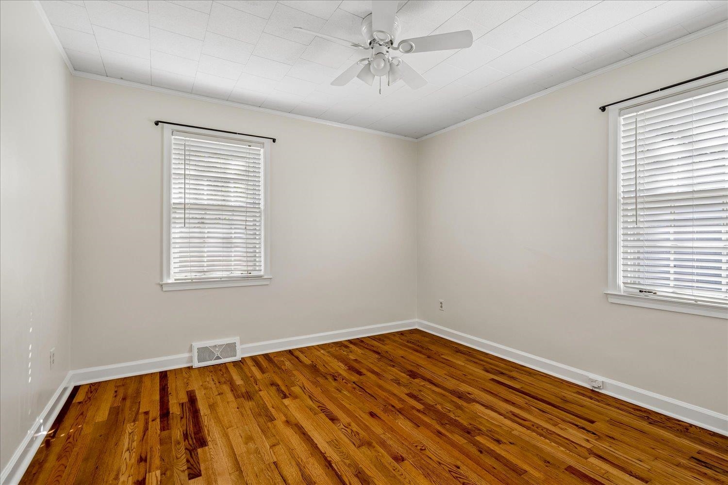 465 Grahamwood Drive Memphis, TN 38122 - Photo 20 of 35 Gallery Image 20