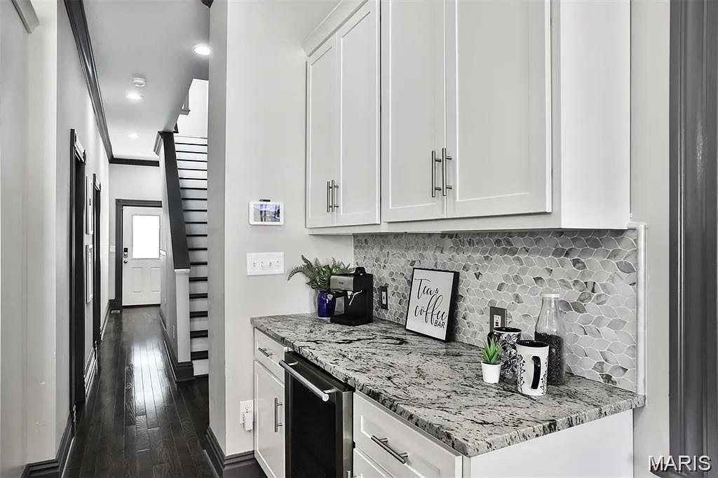 1916 South 12th Street St. Louis, MO 63104 - Photo 17 of 42