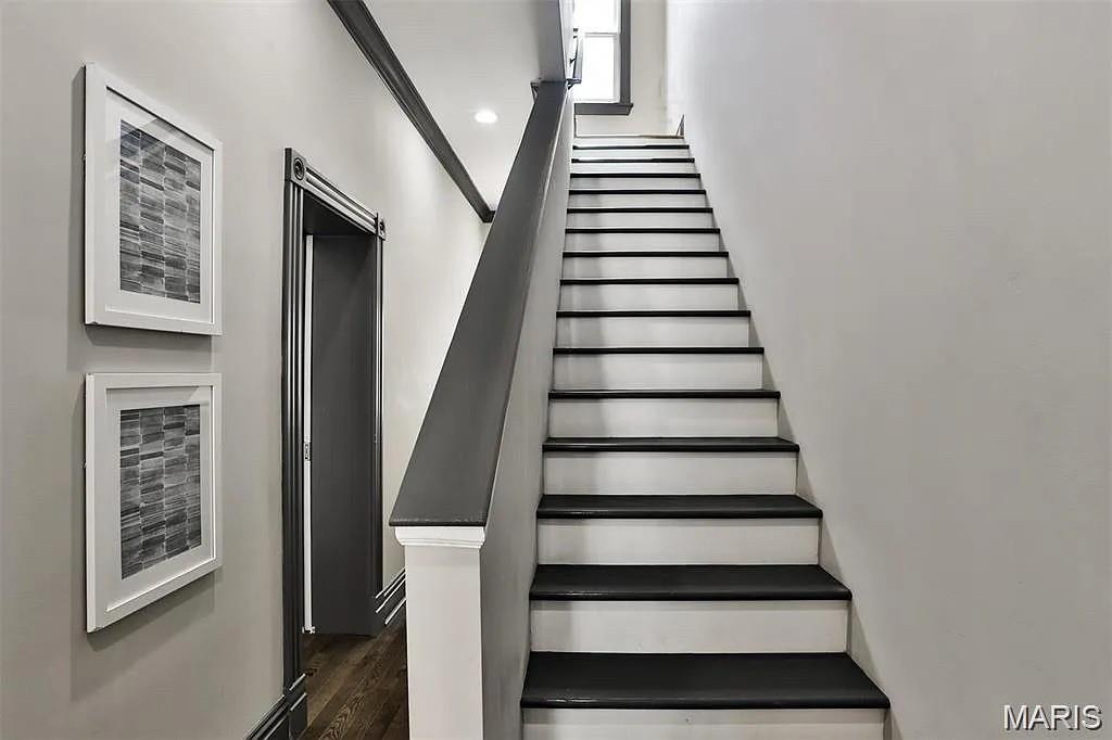 1916 South 12th Street St. Louis, MO 63104 - Photo 23 of 42