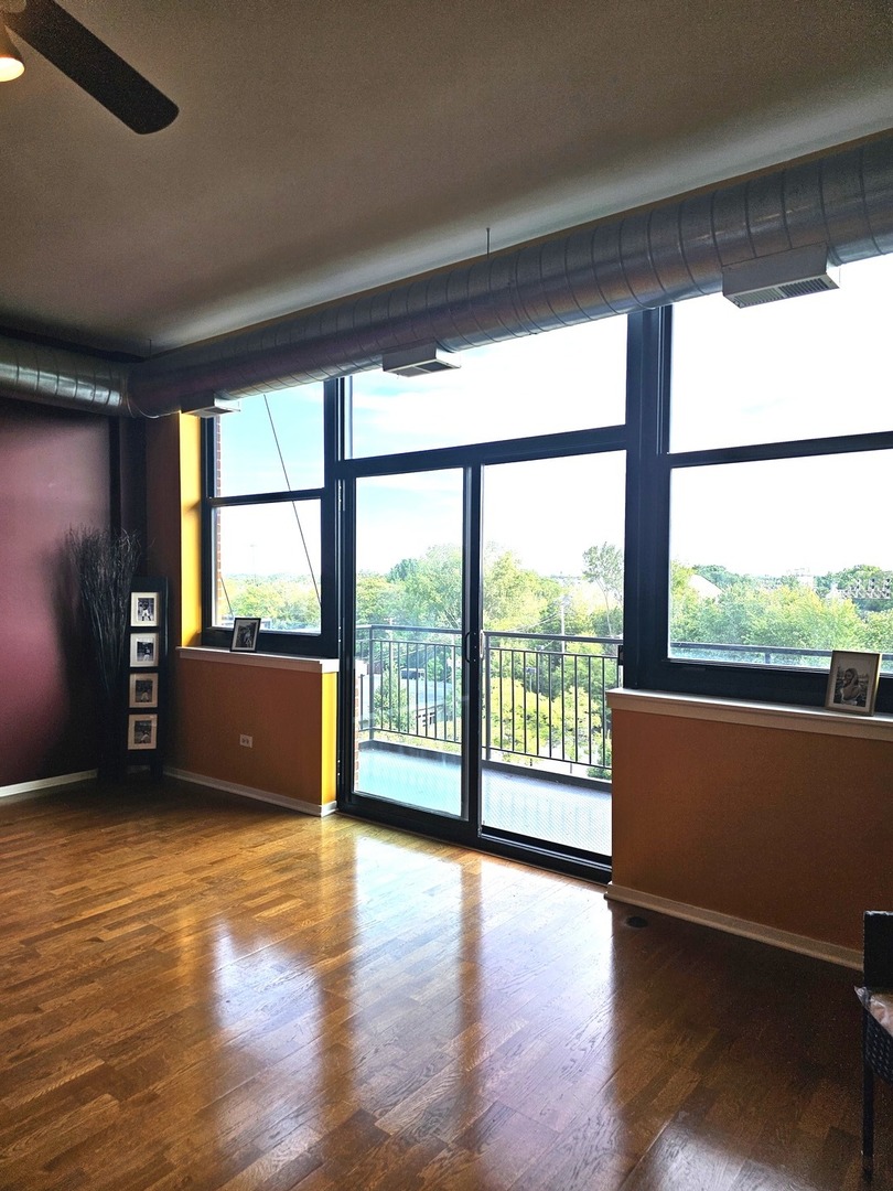 2323 West Pershing Road, Unit 518 Chicago, IL 60609 - Photo 11 of 31