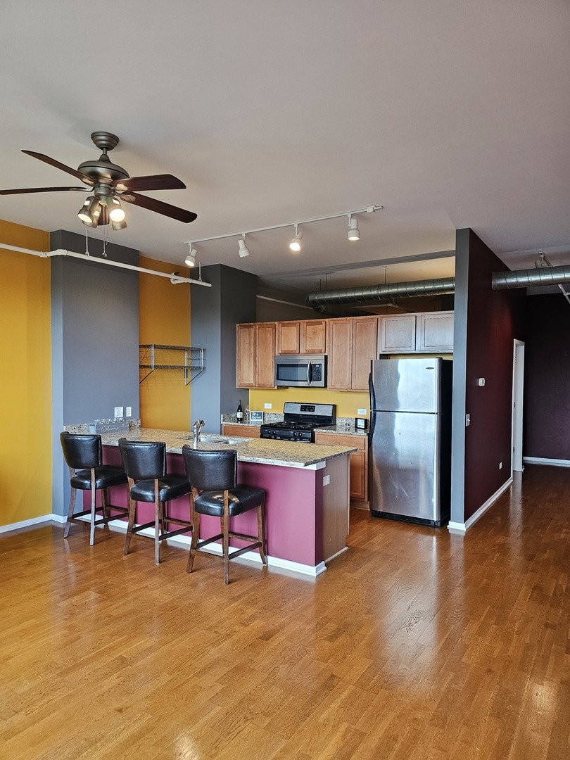 2323 West Pershing Road, Unit 518 Chicago, IL 60609 - Photo 13 of 31