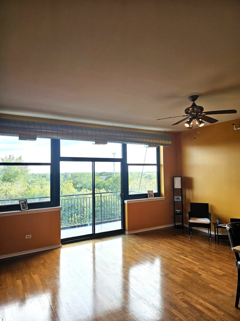 2323 West Pershing Road, Unit 518 Chicago, IL 60609 - Photo 6 of 31